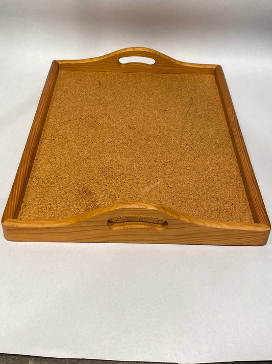 Vintage midcentury modern serveringsbakke i træ og kork. Lys træ. Dansk. 20. årh