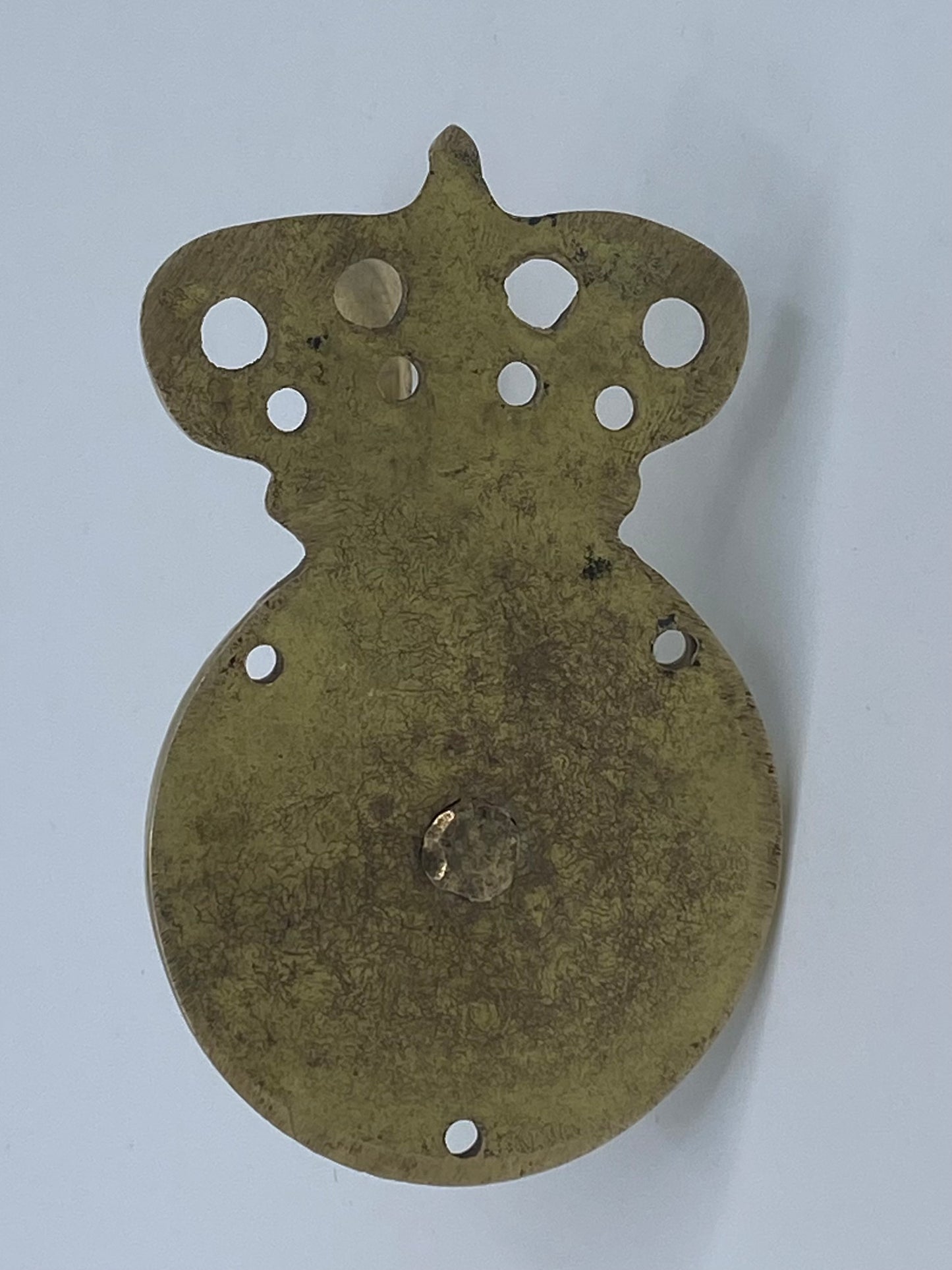 Ældre krone knage i messing