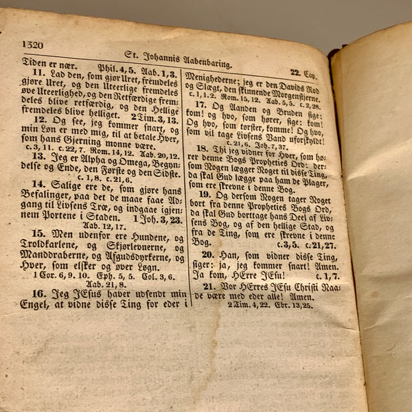 Stor bibel, antikvarisk dansk bog fra 1700/start 1800 tallet.