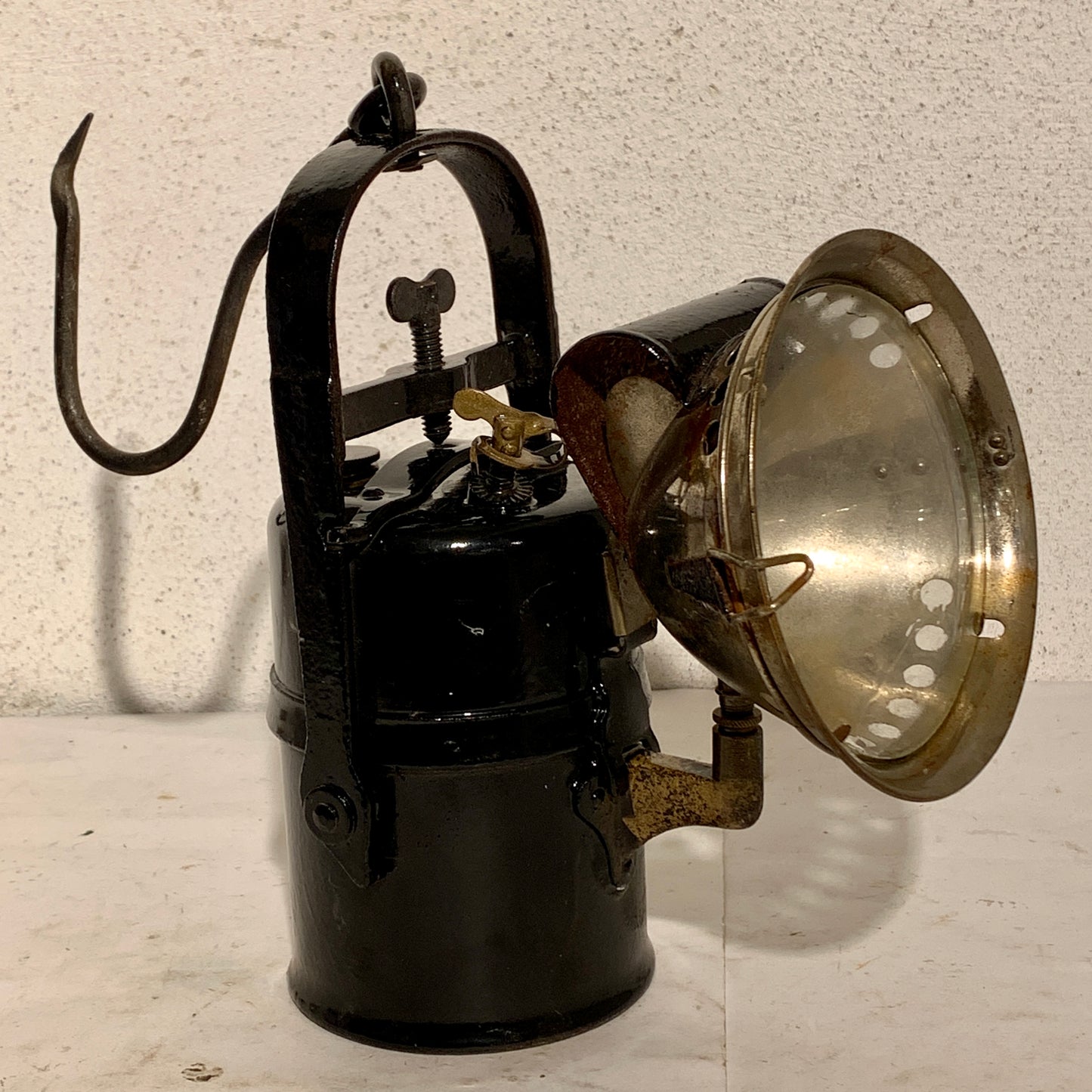 Antique Lux Acetylene Mine Lamp, no. 905A. Sweden. From the beginning of the 1900s.