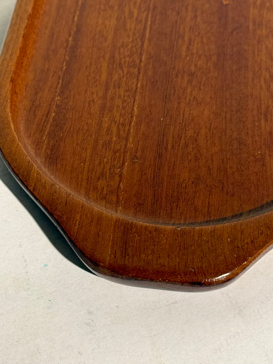 Vintage dansk design aflangt teaktræ fad. Fra 1960'erne