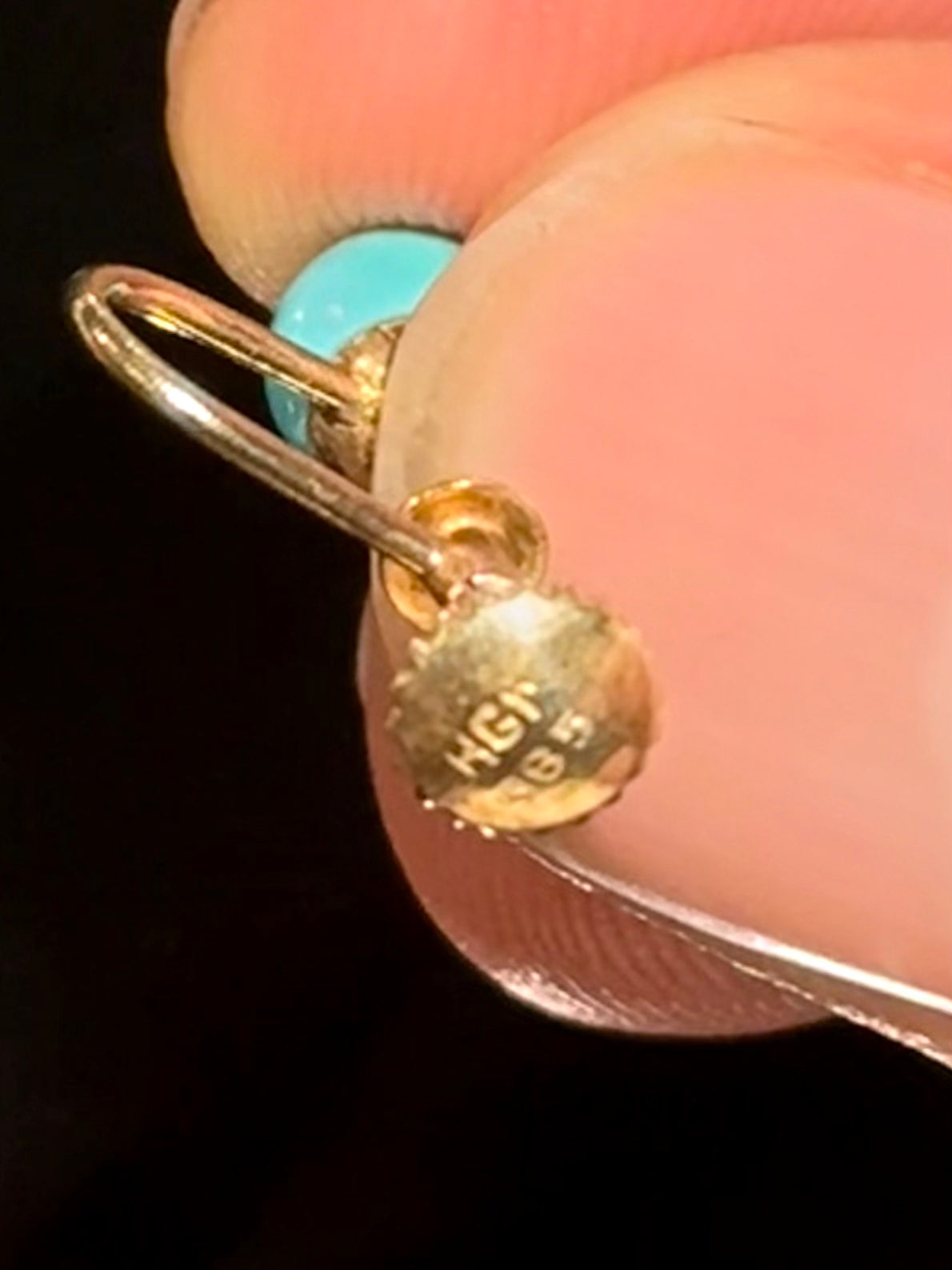 Hugo Grün (1918-1985) Vintage 14K. Guld øreringe med turkisperler.