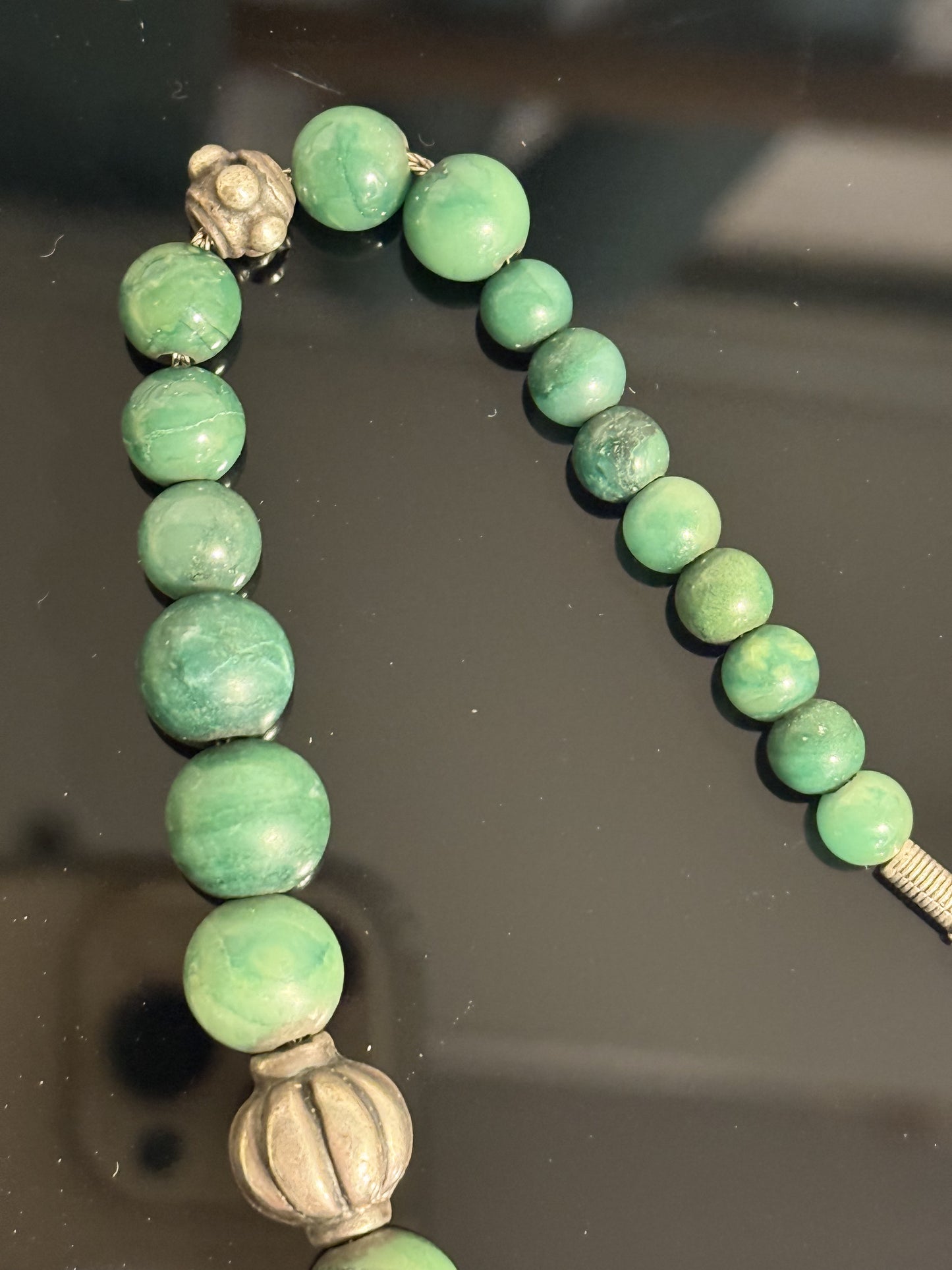 Vintage Green turquoise and silver necklace.