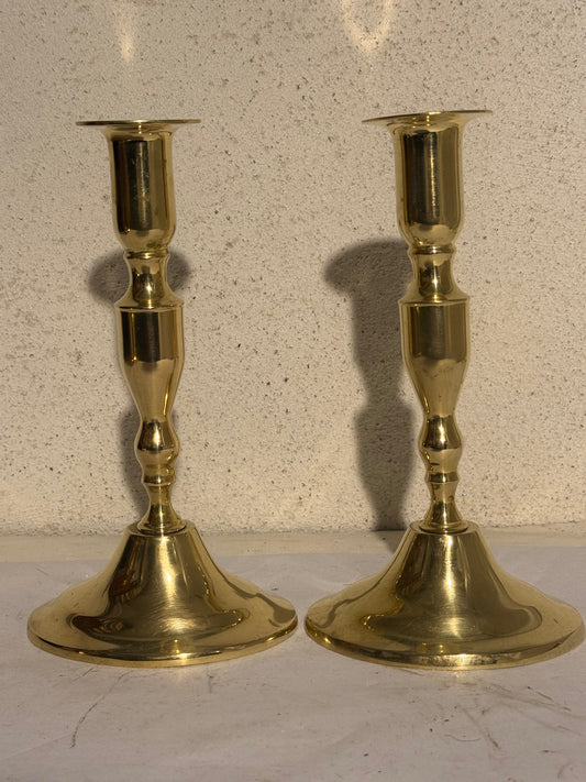 Midt 20.Årh. klassiske messing lysestager. ældre design