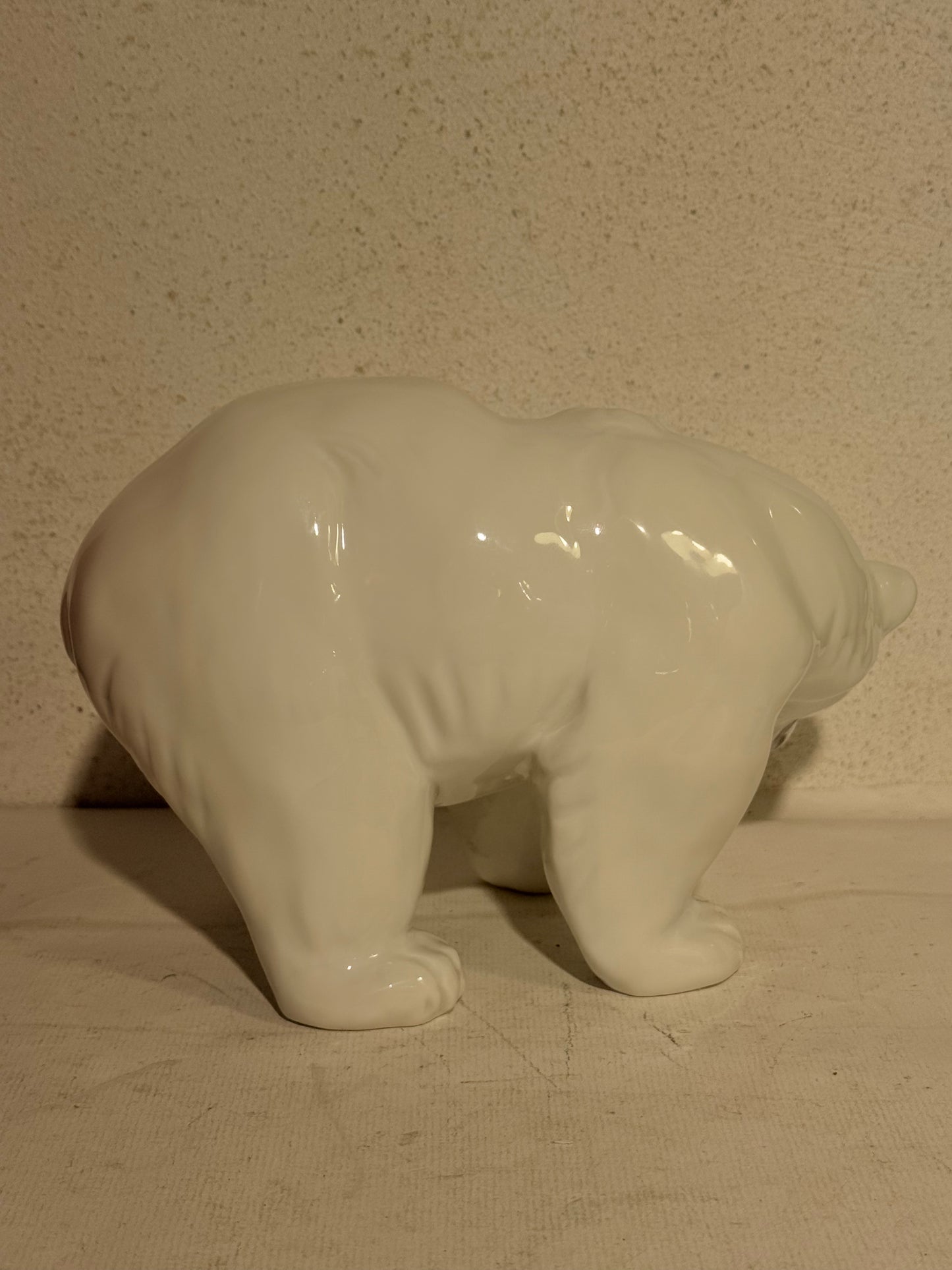 Knud Kyhn. Royal Copenhagen. Stående hvid bjørn, modelnr: 237