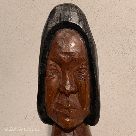 Zakæus Andreassen, older wooden bust of woman from Greenland
