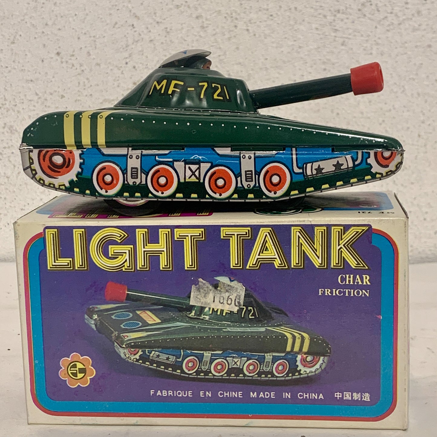ME-721 Light tank, in original box. in box