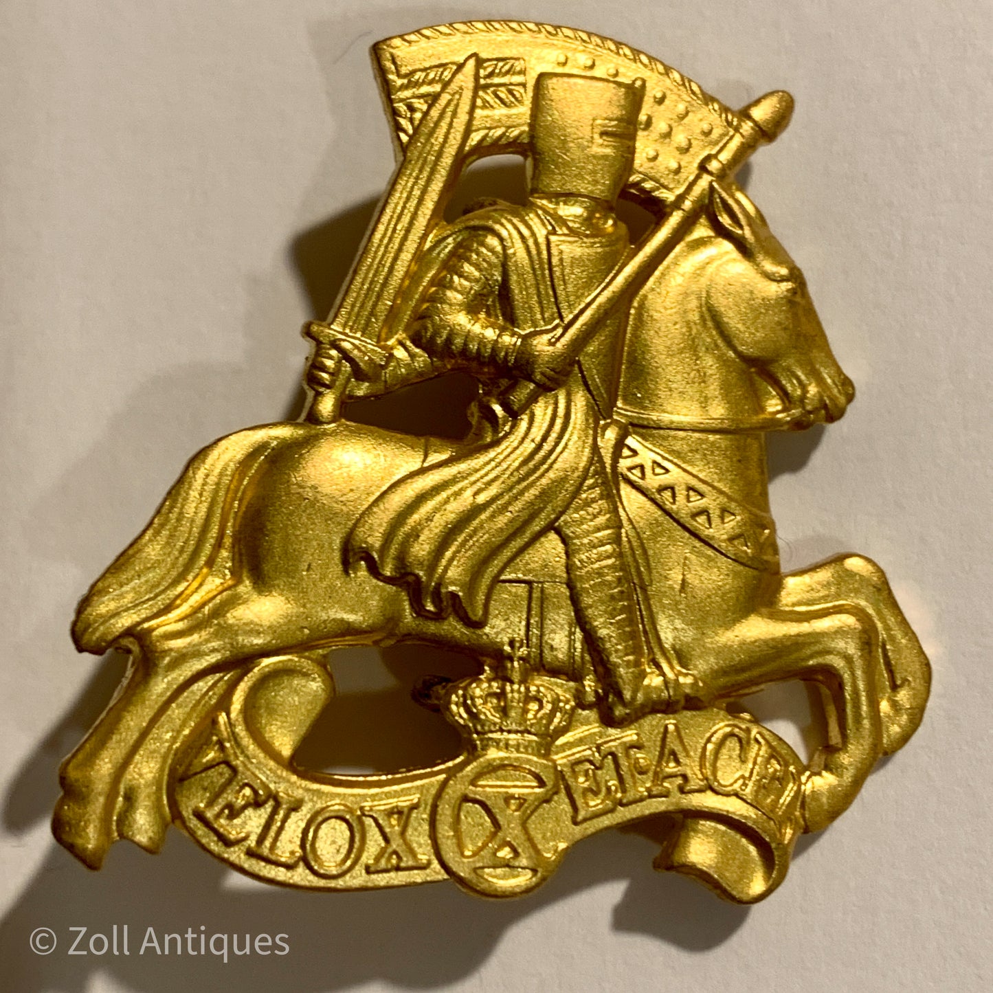 Jutland division command badge, facing right.