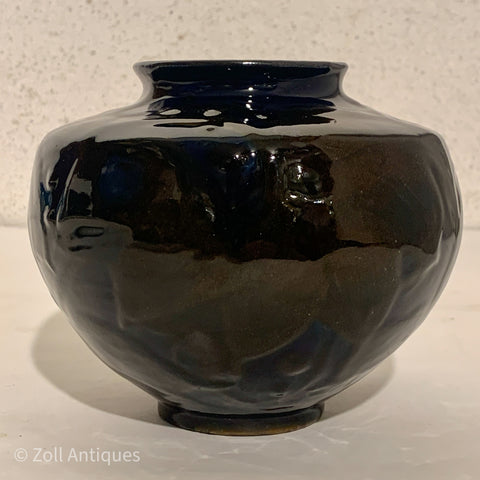 Ældre Kähler vase, marineblå/brun glasur.