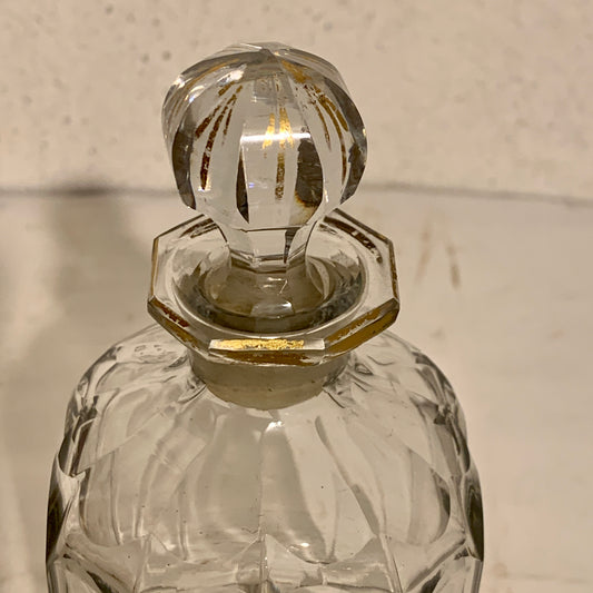 Antique Georgian glass carafe, England circa 1800.