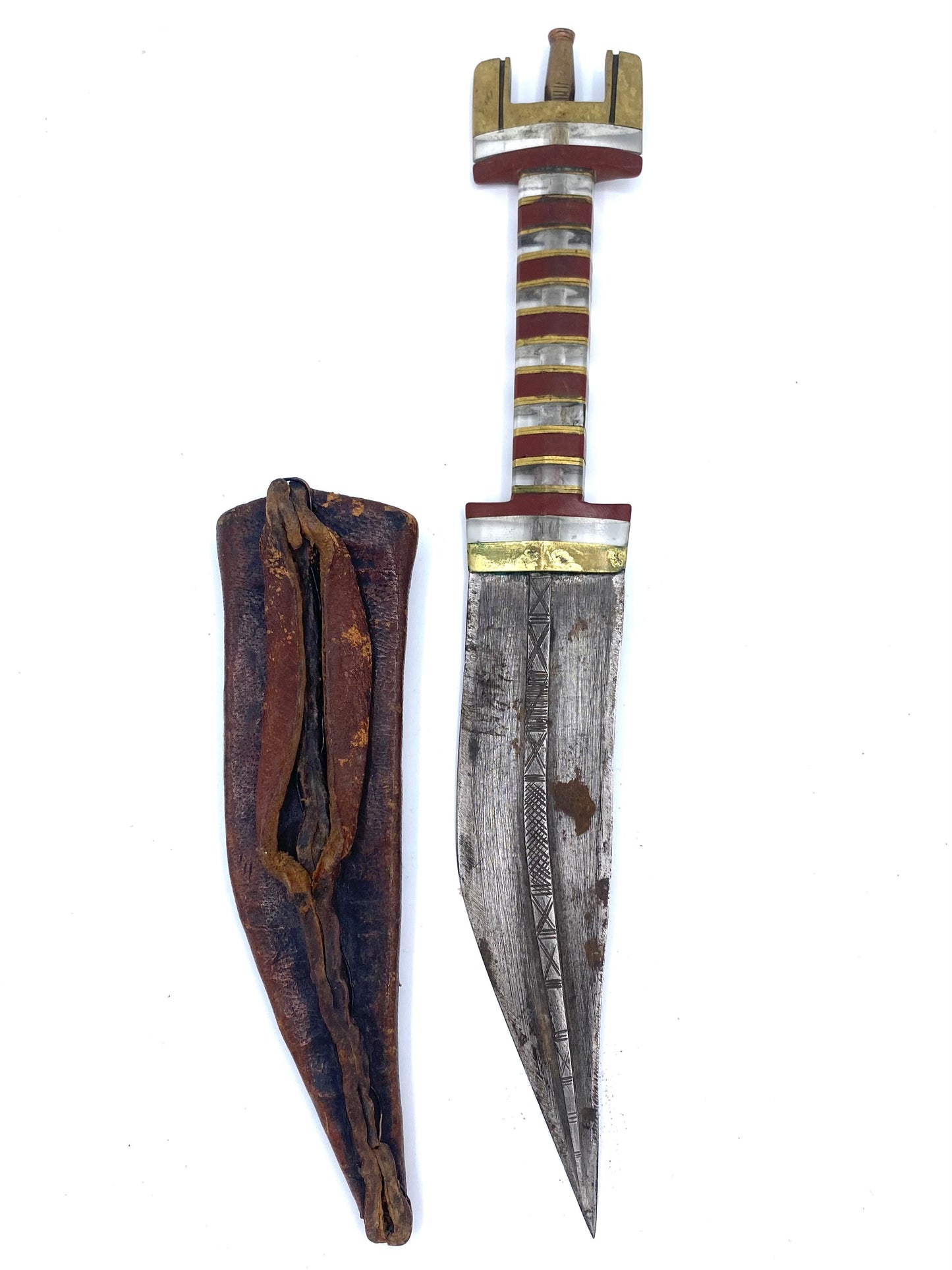 Afrikansk Billao kniv med skede. Fra Somalia. Start/midt 20. årh