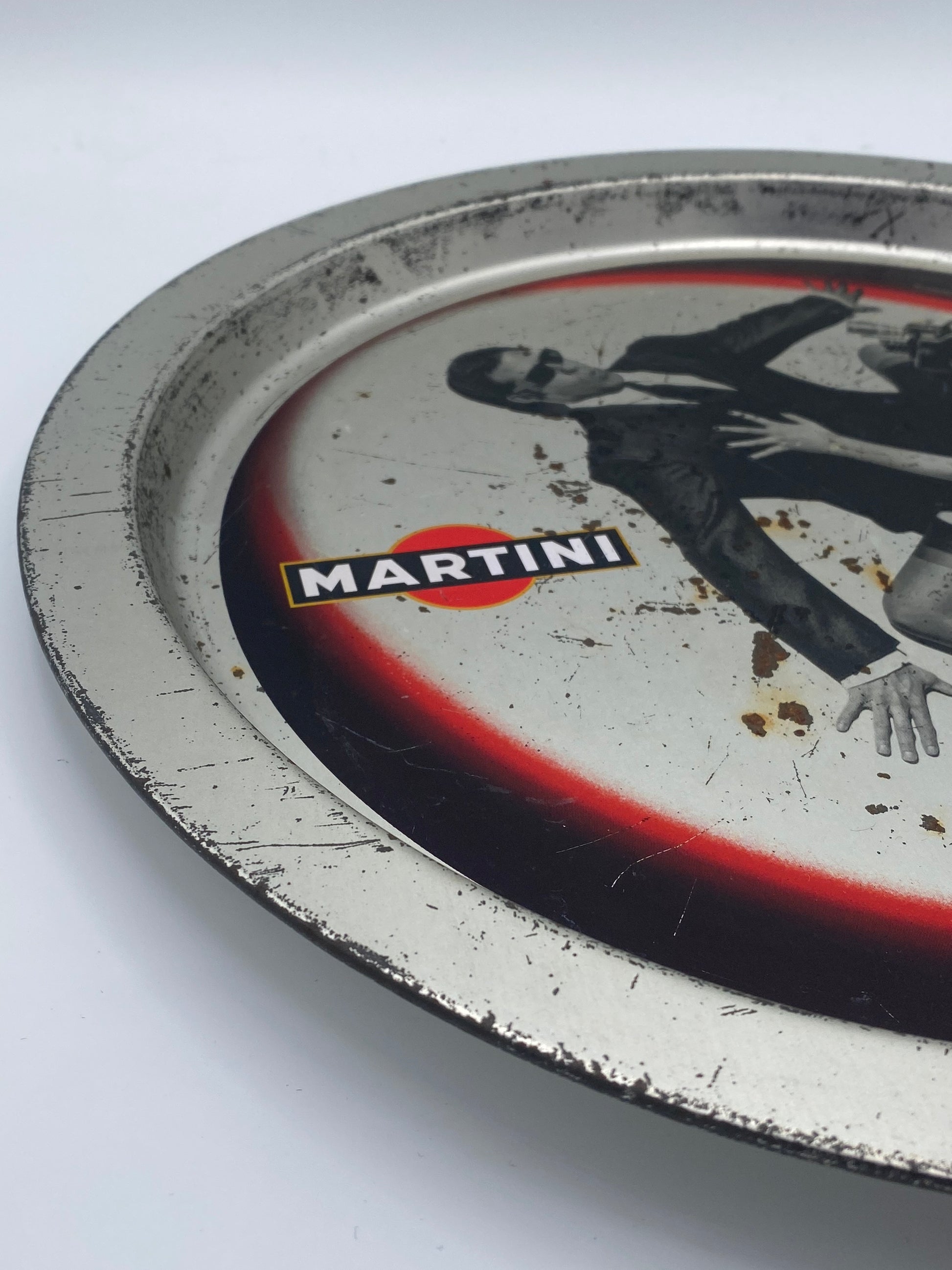 Vintage rund Martini reklame-serveringsbakke. I metal. Dansk. Slut 20. årh