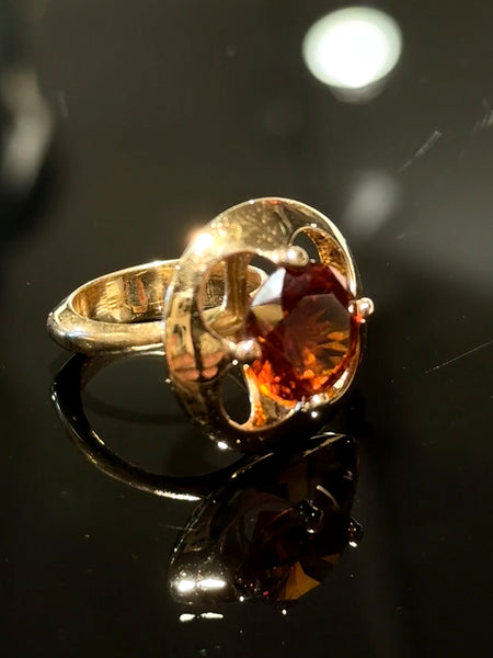 Hermann Siersbøl (1948-64) Stor 14K guld cocktail ring med Orange citrin.