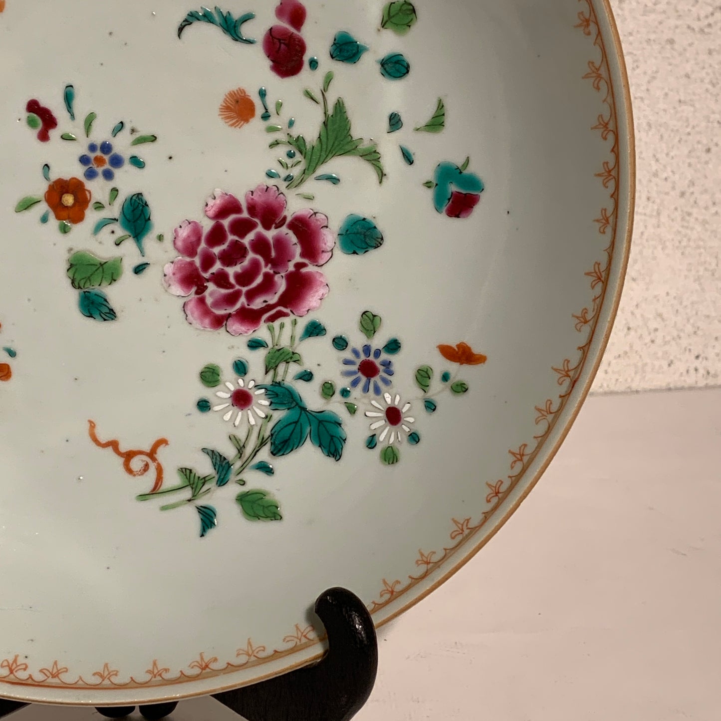 Chinese famille rose bowl, Qianlong Dynasty (1735-1796.)