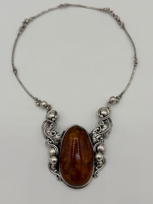 Vintage skønvirkestil Rav & Sterlingsølv hals collier. Gdansk, Polen. Fra 1980érne