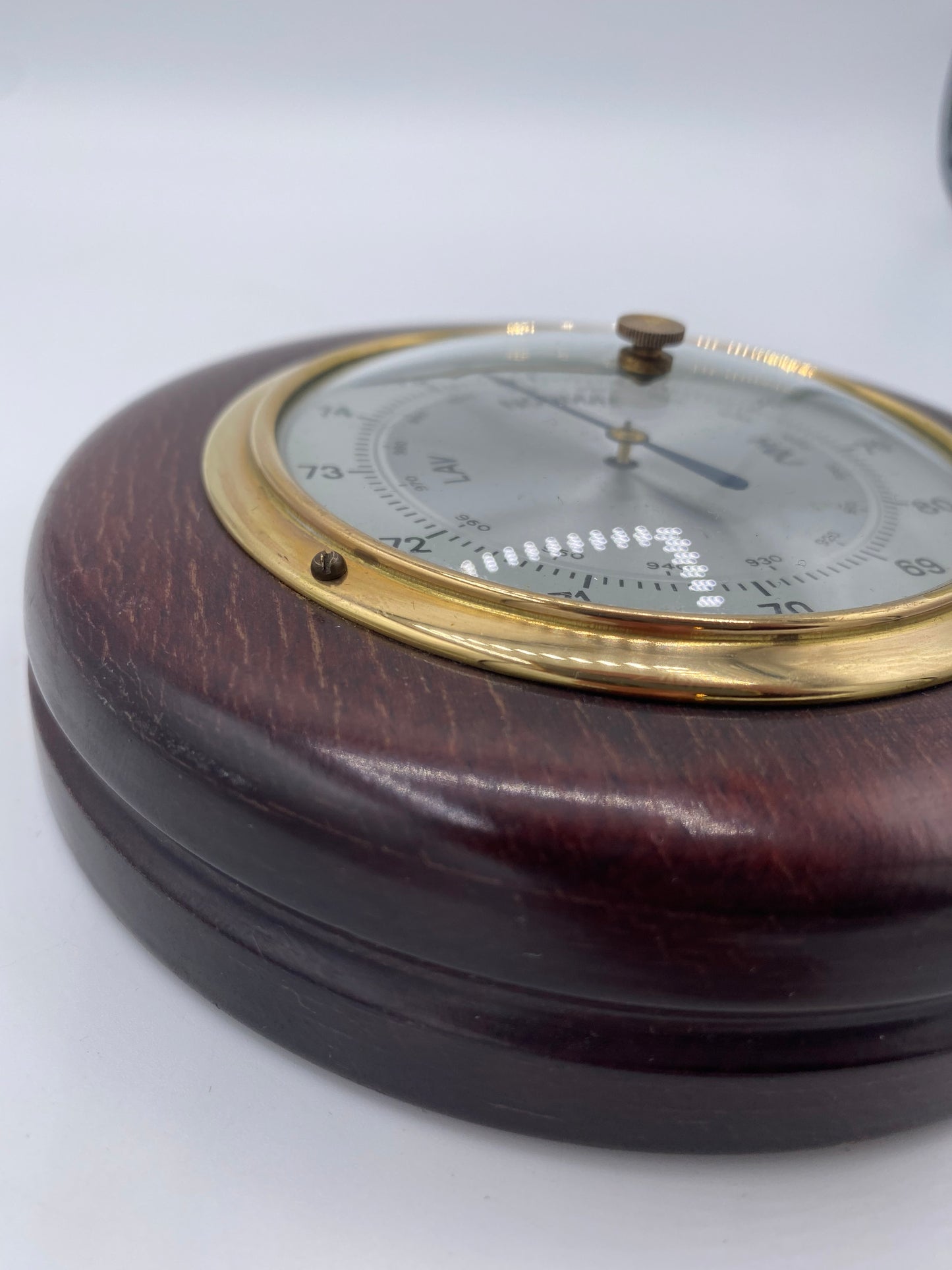 Vintage rundt Barometer. Danmark. Midt 20. Årh