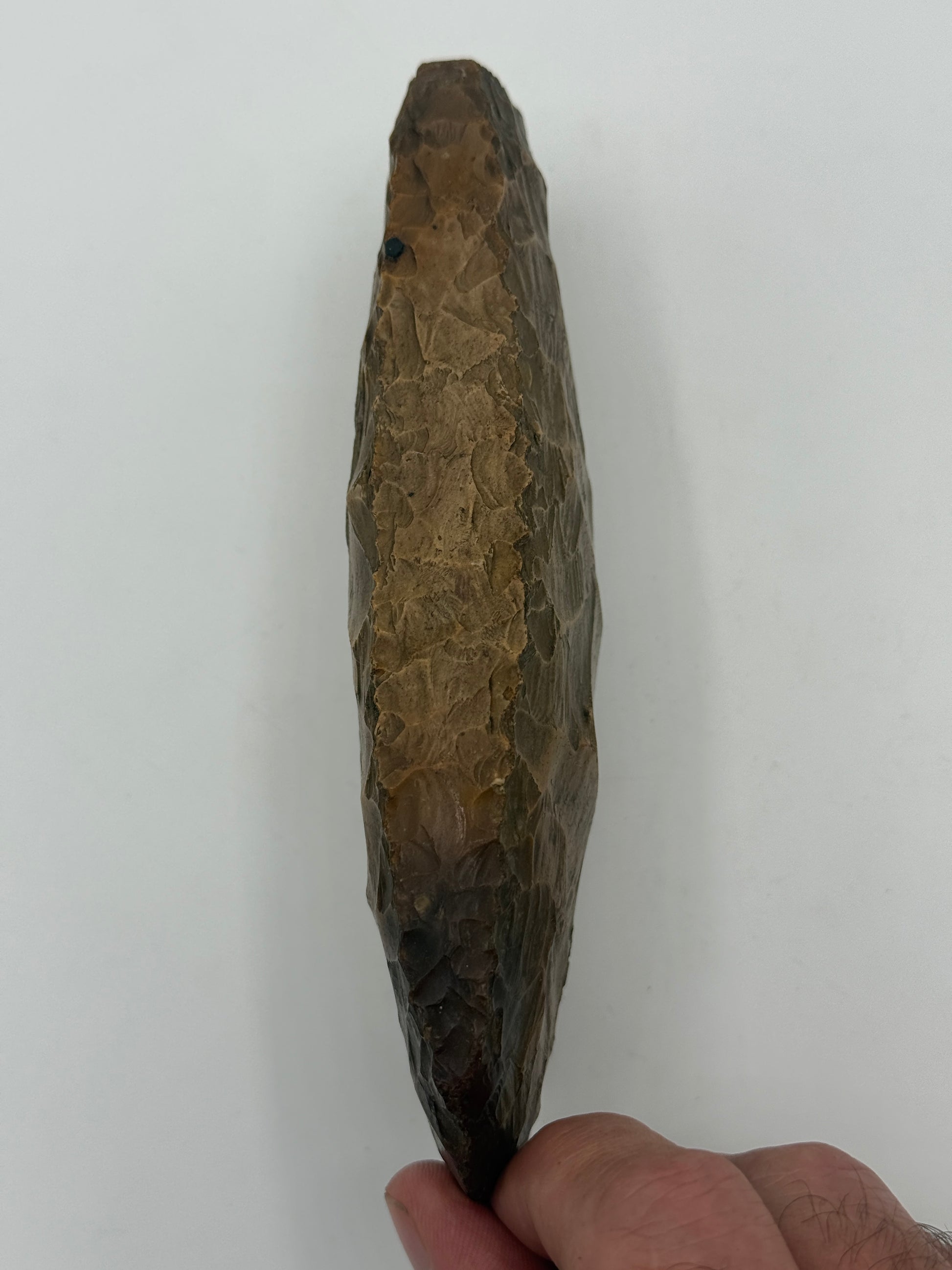 Dansk Stenalder. Tyndnakket firsidet flintøkse type VI. Dyssetid 3500-3000 F.Kr