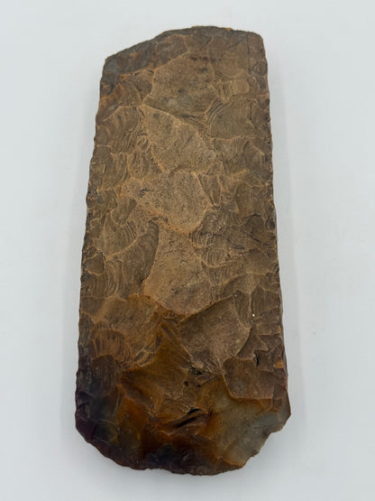 Dansk Stenalder. Tyndnakket firsidet flintøkse type VI. Dyssetid 3500-3000 F.Kr