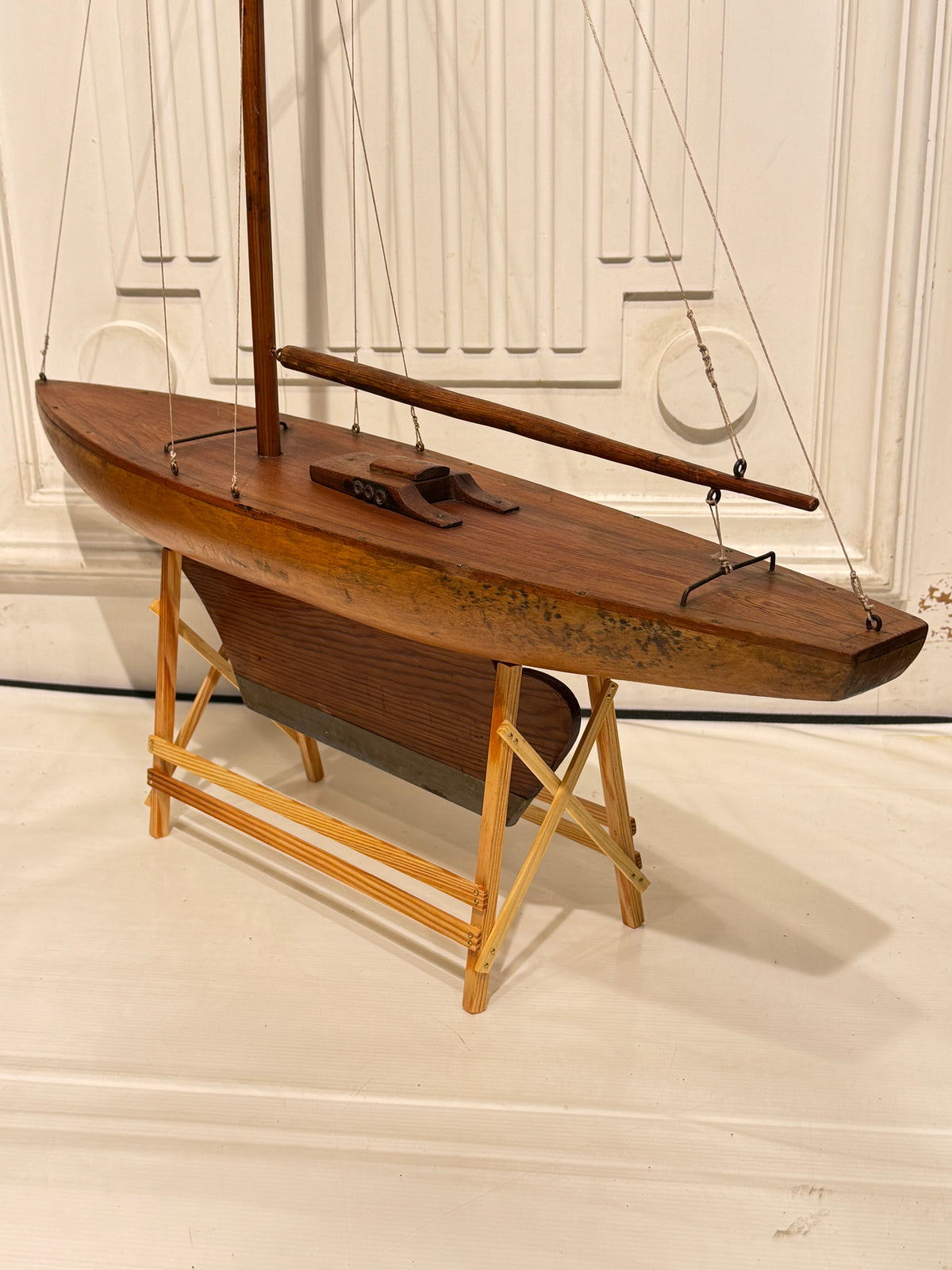 Antik håndbygget Pond Yacht Model. Danmark. Fra 1920érne
