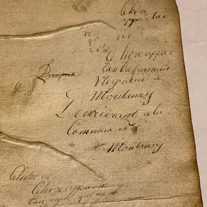 ASTRONOMISK OG HISTORISK ALMANAK AF BYEN LYON. Fransk bog fra 1745.