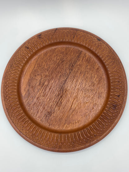 P.Antvorskov. Vintage dansk design teaktræ dæk tallerken. Fra midt 20.Årh