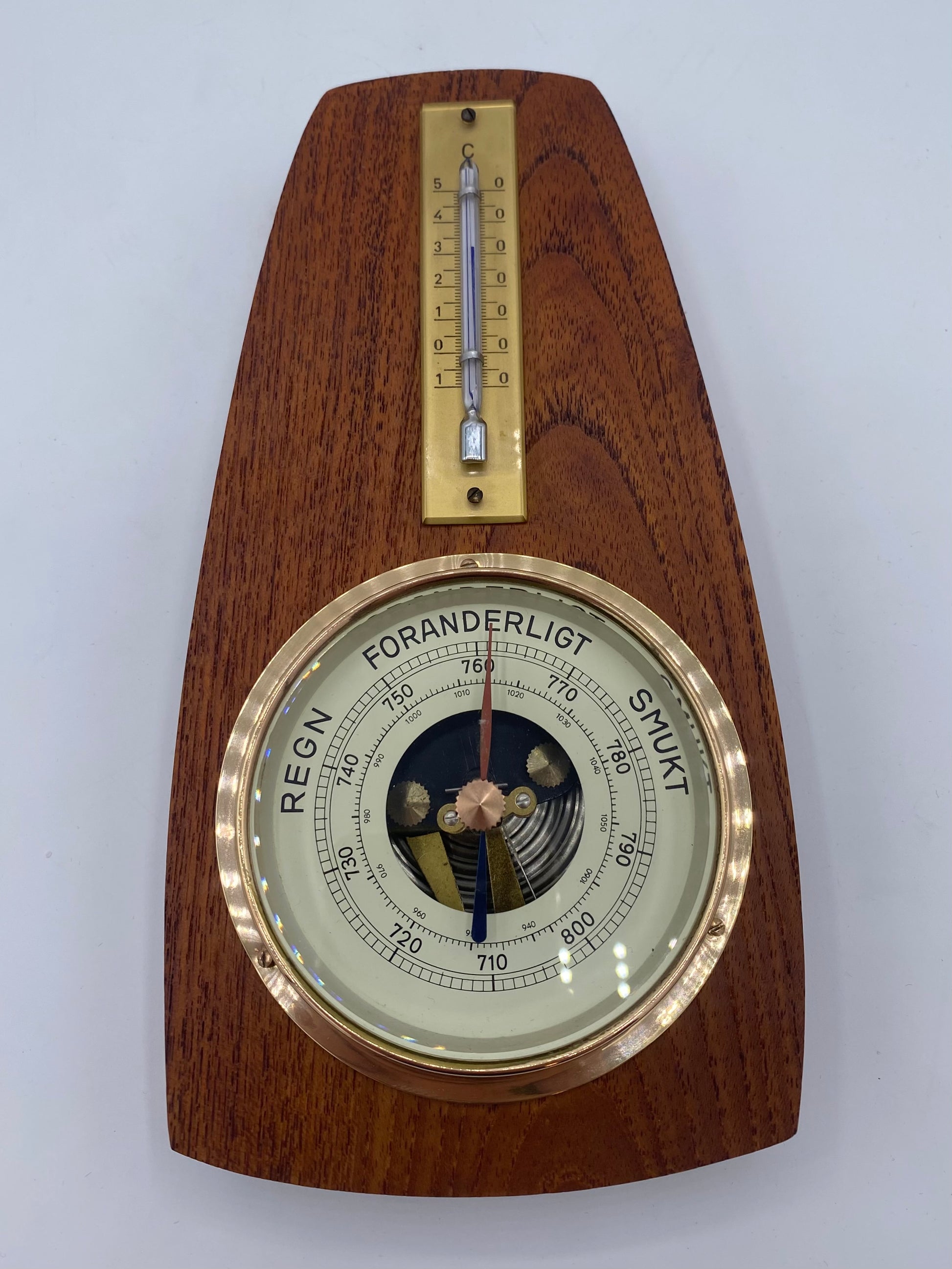 Vintage Barometer med Thermometer. Danmark. Midt 20. Årh