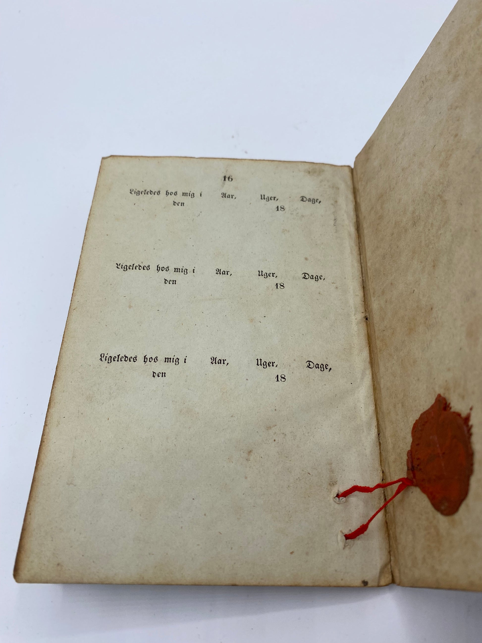 Afskedsbog / Skudsmaalsbog med lak segl. Johan Ferdinandt Svendsen. Fra 1852