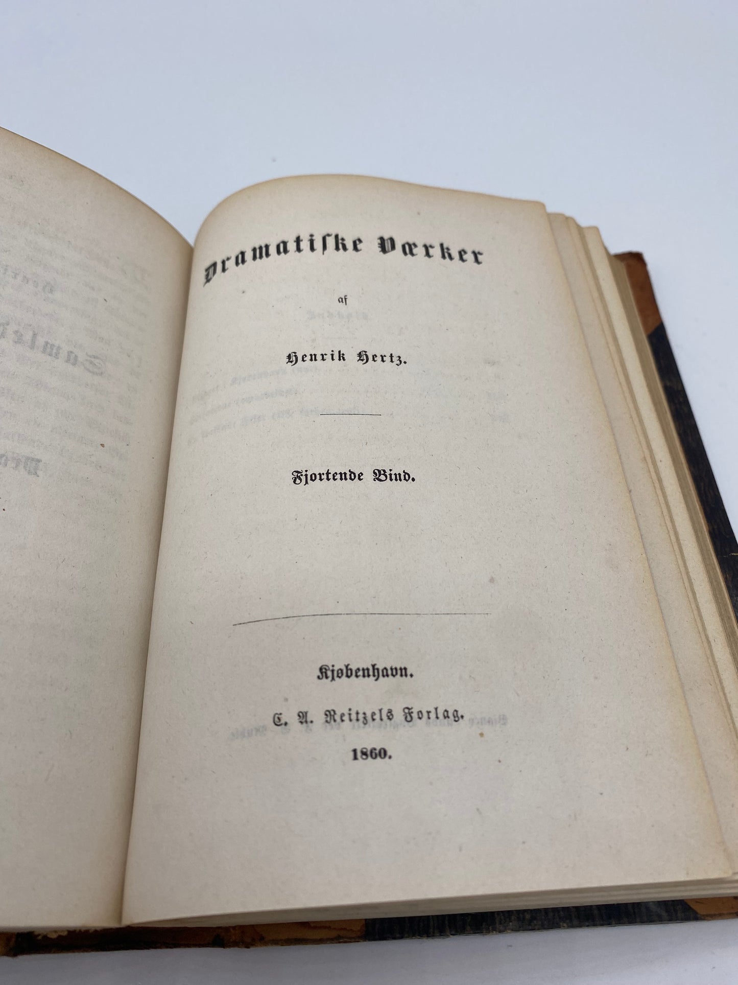 Dramatiske Værker. Af Henrik Hertz. 13. Og 14. Bind. Antikvarisk dansk bog. 1. Udgave. 1. Oplag. Fra 1856