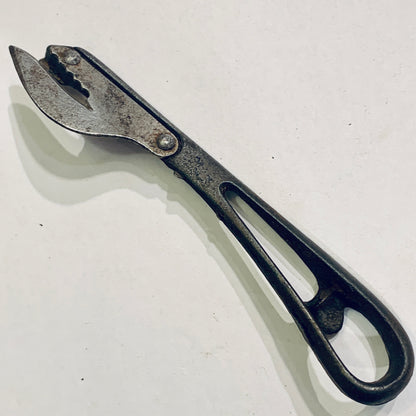 Older French can opener.
