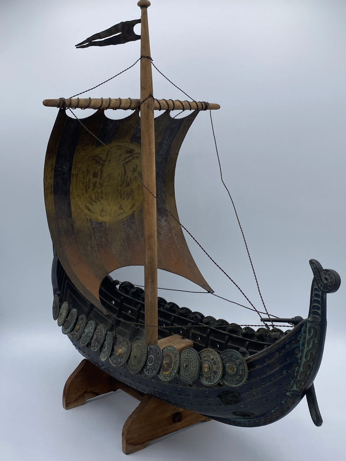 Edward Aagaard, ældre bronze Viking Drageskib, fra 20. årh