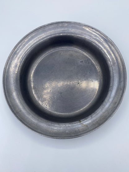 Antik svensk massiv dyb tallerken i tin. Fra 19.Årh