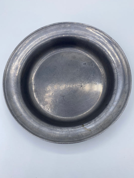 Antik svensk massiv dyb tallerken i tin. Fra 19.Årh