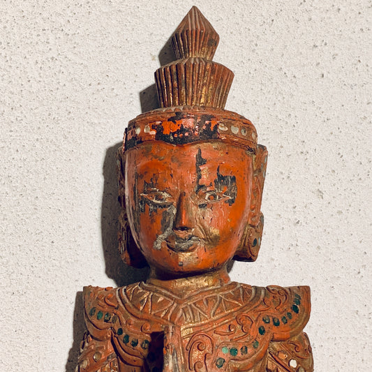 Antik Burmesisk “Devi” figur, fra 1800 tallet.