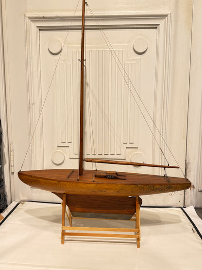 Antik håndbygget Pond Yacht Model. Danmark. Fra 1920érne