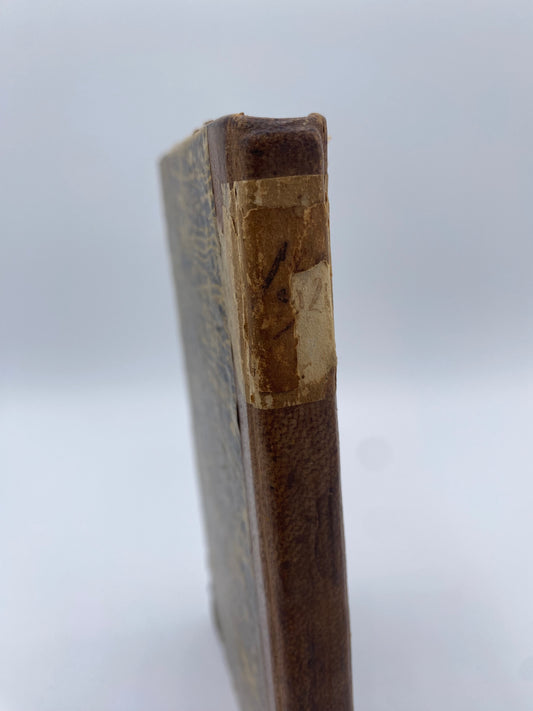 Privat lægevidenskabeligt samlingsbind bestående af flere danske og oversatte tryk. Dansk antikvarisk bog. Fra 1855-1860