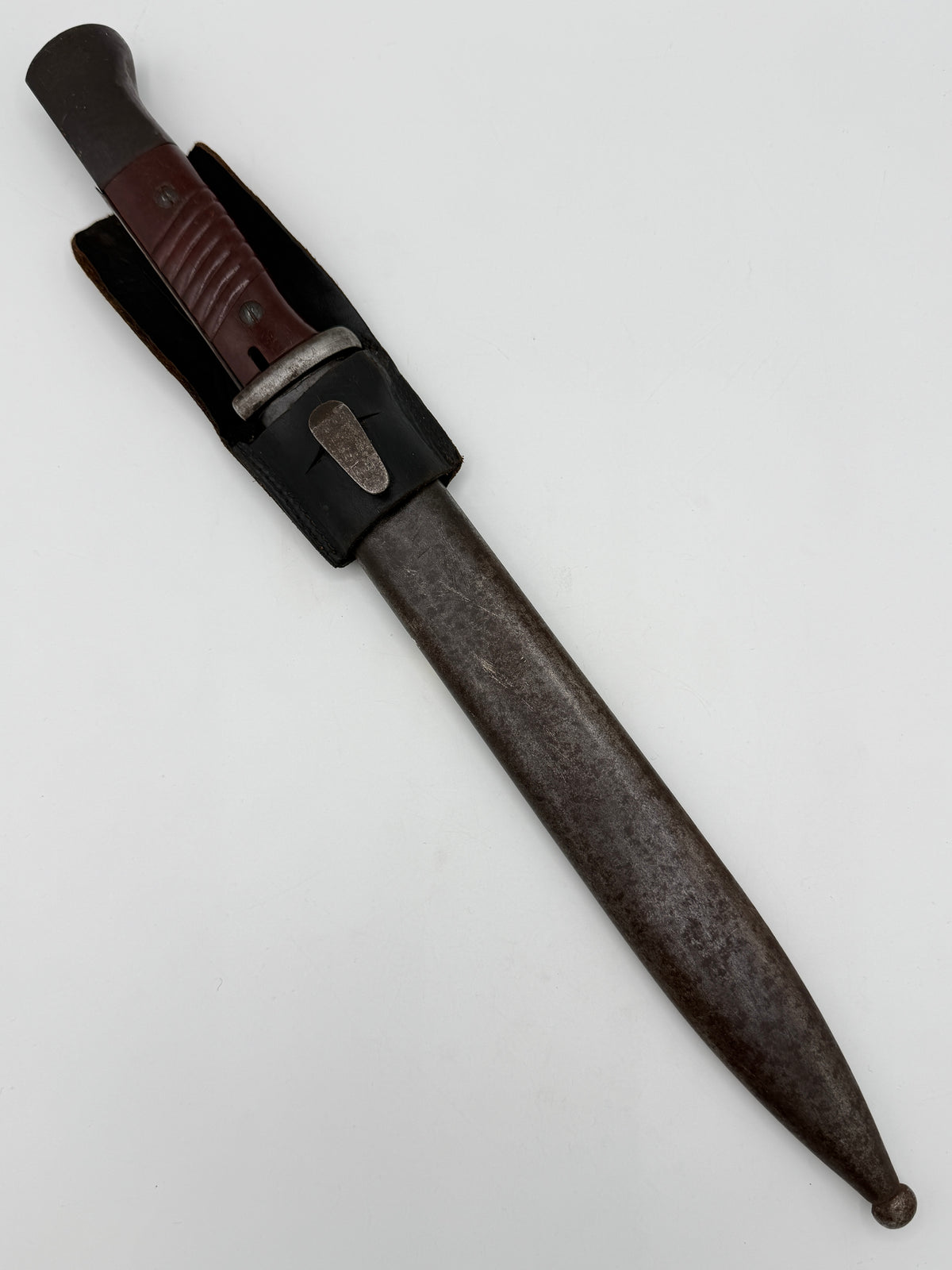 Tysk WW2 nummer-ens Ernst Pack & Söhne Mauser K98 S84/98 III bajonet med frø