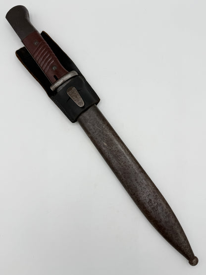 Tysk WW2 nummer-ens Ernst Pack & Söhne Mauser K98 S84/98 III bajonet med frø