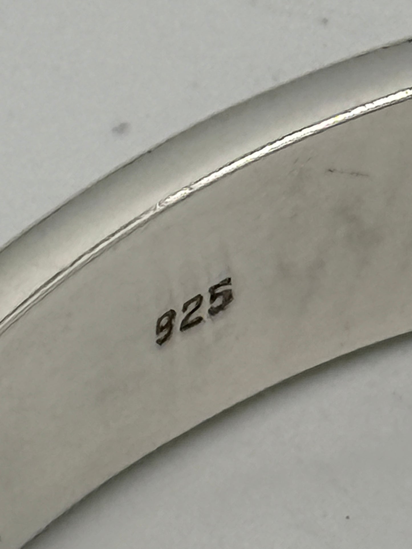Vintage modernistisk oval Sterlingsølv armring. Fra 1980érne