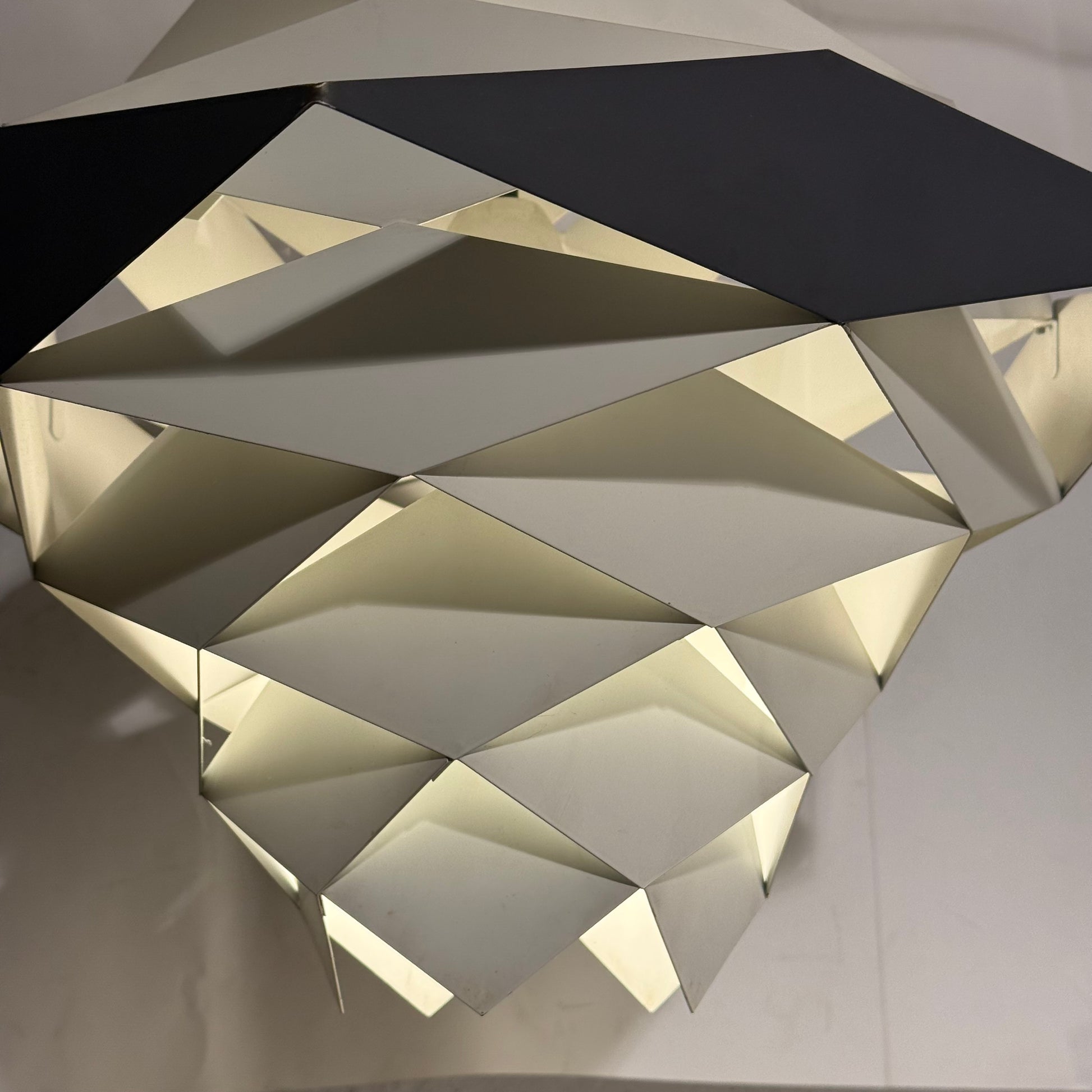 Preben Dal, Symfoni loftslampe for H.Følsgaard. Fra 1960érne
