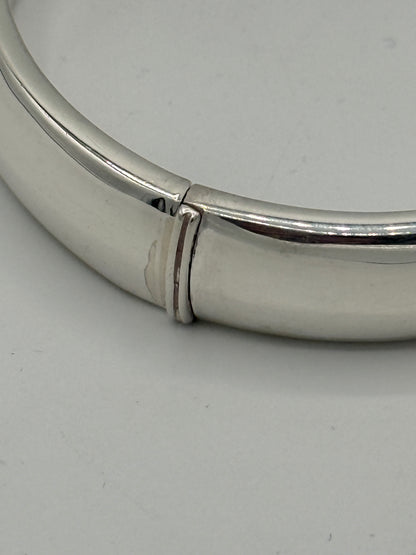 Vintage modernistisk oval Sterlingsølv armring. Fra 1980érne
