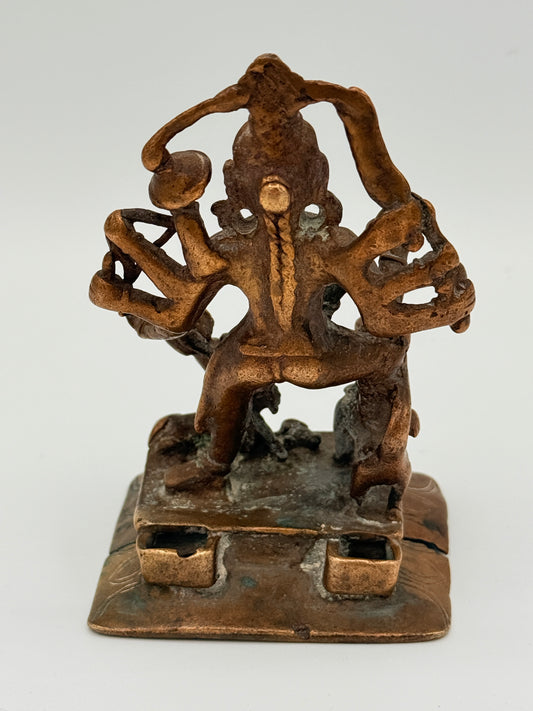Antik Durga Mahishasura bronze statue. Indien. Fra 16.-18. Århundrede