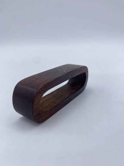 Vintage Danish design servietring i palisander med messingdetaljer. Midt 20. årh