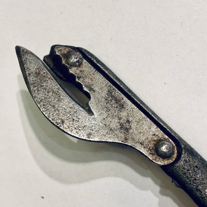 Older French can opener.