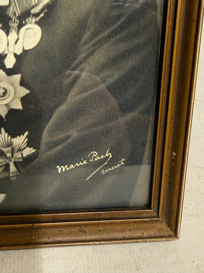 Marie Paeh. Kong Christian D.10. Antik Konge billede med krone ramme.