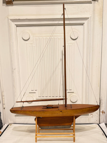 Antik håndbygget Pond Yacht Model. Danmark. Fra 1920érne