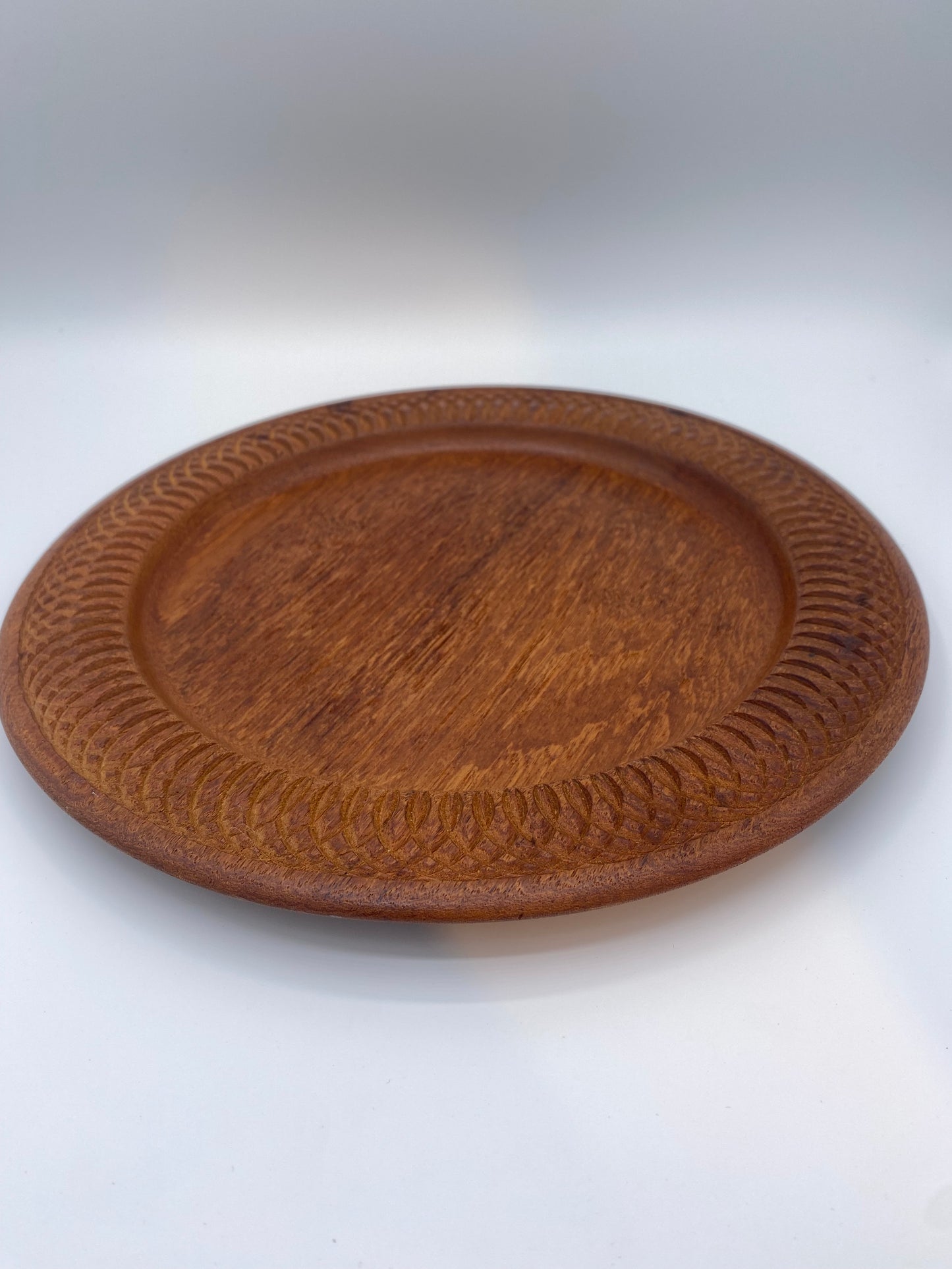 P.Antvorskov. Vintage dansk design teaktræ dæk tallerken. Fra midt 20.Årh