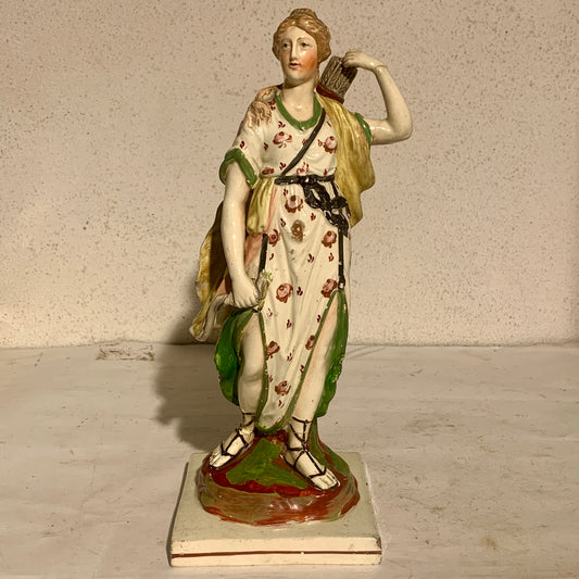 Antik Staffordshire Pearlware, Diana (Artemis), jagtens gudinde, fra 1820.