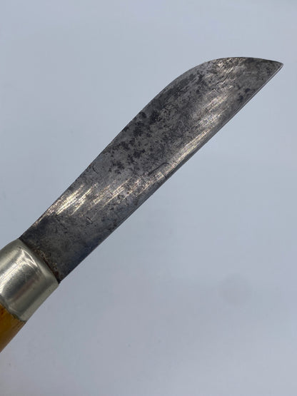 Ældre Marttiini kniv med skede. Finland. 20. Årh.