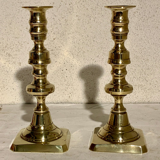 Antikke engelske messing lysestager, fra 1800 tallet.