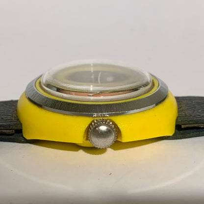 Vintage Timex UFO manuelt armbånds ur. Fra 1973